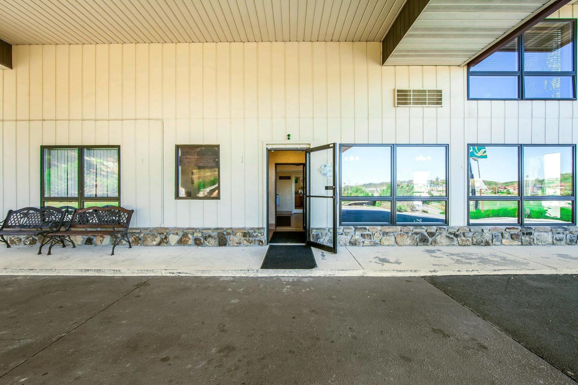 Quality Inn Kodak Sevierville Extérieur photo